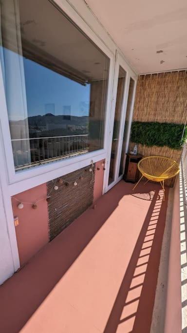 Ideal Sea View, Near Calanques &velodrome -parking Apartment Marseille
