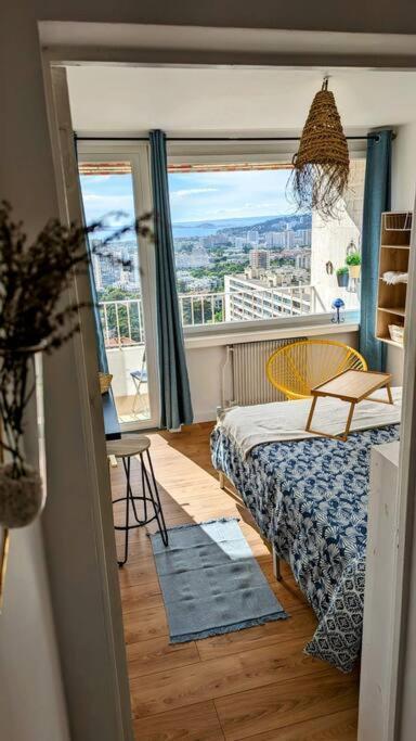 Ideal Sea View, Near Calanques &velodrome -parking Marseille